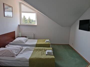 Фото номера Двухместный номер с 2 отдельными кроватями Отель Golf Hotel Lisia Polana г. Pomocnia 7